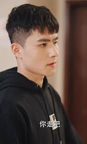 跑腿，竟是隱藏大佬(全集)