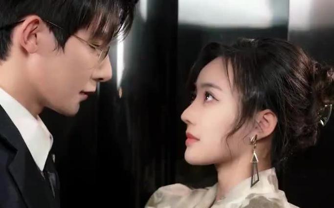 相錯(cuò)親后，我被霸總寵上天(全集)